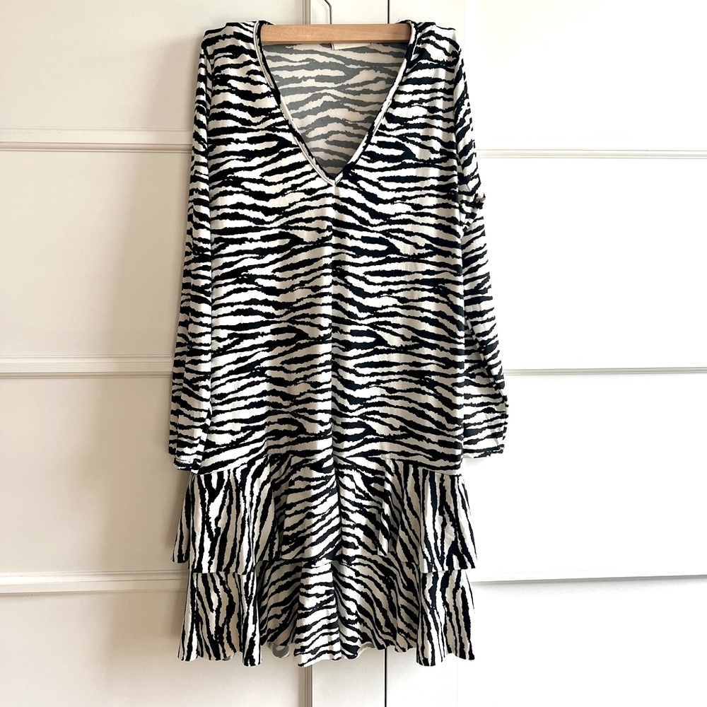 Vintage Bazaar Long Sleeve Zebra Dress